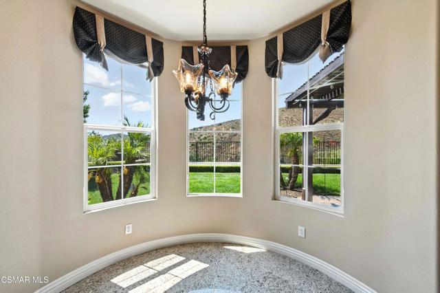 3194 Sunset Hills Boulevard, Thousand Oaks CA: https://media.crmls.org/mediaz/19cd1abf-6cc2-4901-9904-f8df506c5146.jpg