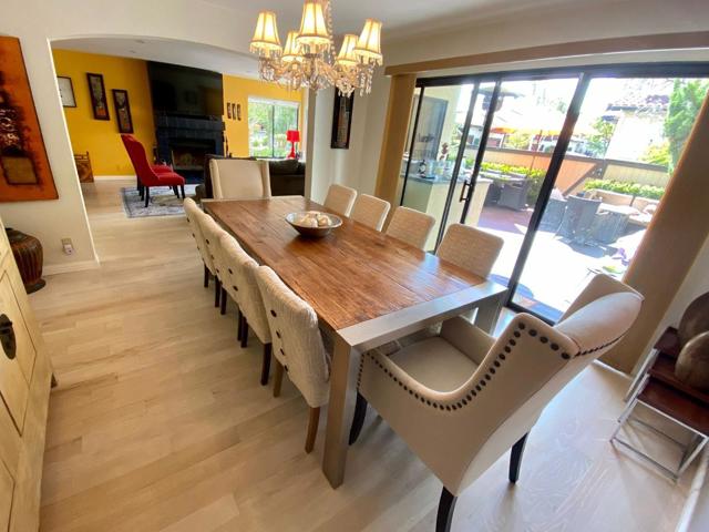 1119 Royal Lane, San Carlos CA: https://media.crmls.org/mediaz/19cd3400-d5bd-45c6-862d-0c38f662801d.jpg