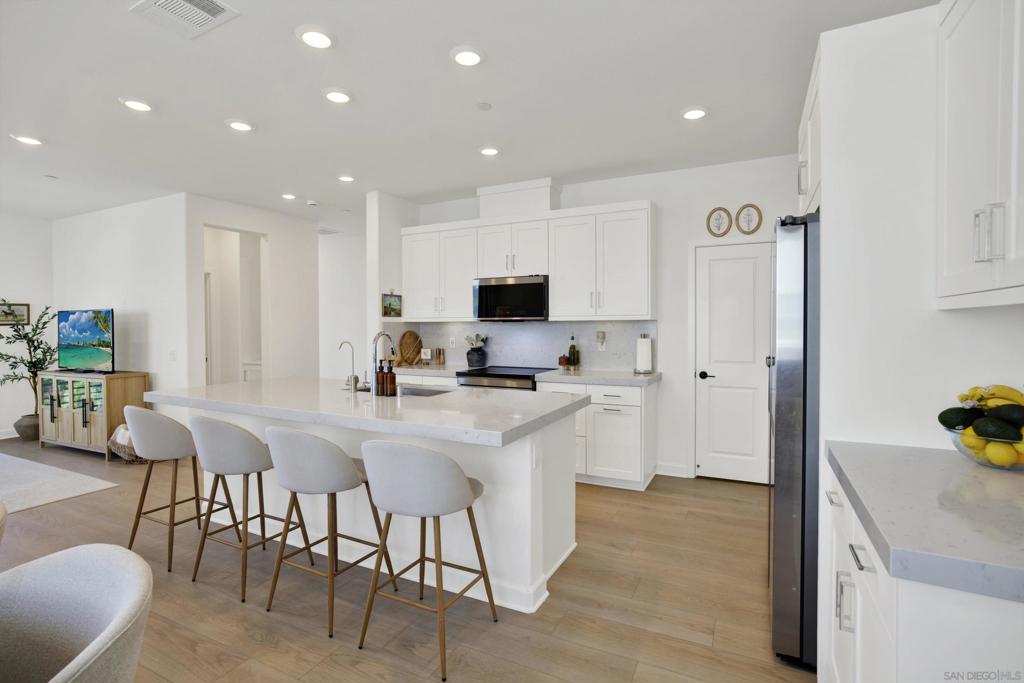 12210 Riley Ln - photo 7