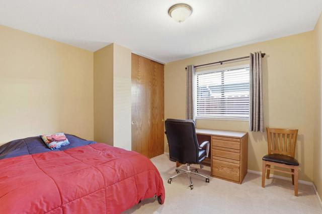 1650 Sausalito Drive, Hollister CA: https://media.crmls.org/mediaz/19ced094-c14e-42f8-b08a-2882965ad28d.jpg