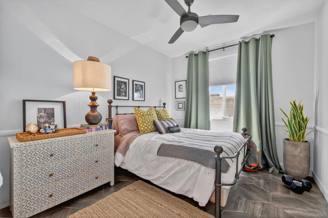 31560 Calle Agate, Cathedral City CA: https://media.crmls.org/mediaz/19cf70a0-44ff-439c-bcf0-f8857fd38ba0.jpg