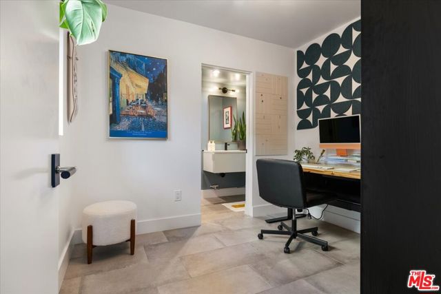 3225 Rowena Avenue, Los Angeles CA: https://media.crmls.org/mediaz/19d06b0b-79a0-45b5-a47b-9c0236fa2e50.jpg