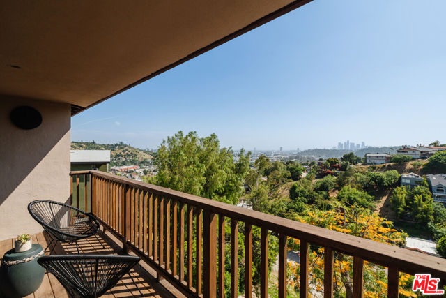 3937 Point Drive, Los Angeles, California 90065, 5 Bedrooms Bedrooms, ,4 BathroomsBathrooms,Single Family Residence,For Sale,Point,24398979