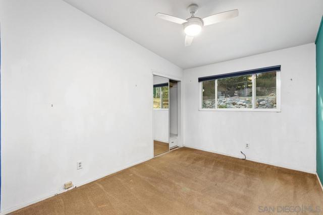320 Beaumont Dr., Vista CA: https://media.crmls.org/mediaz/19d24253-c246-4fb0-8a84-c3dd2951b3ac.jpg