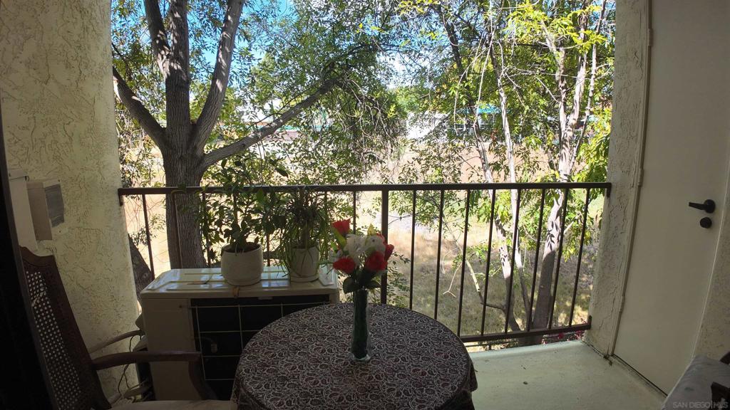 6330 Genesee Ave - photo 10