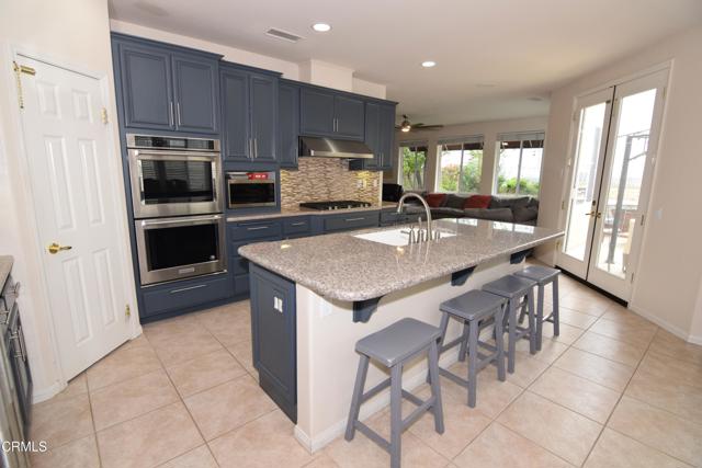 Detail Gallery Image 7 of 47 For 28469 Horseshoe Cir, Saugus,  CA 91390 - 4 Beds | 3 Baths