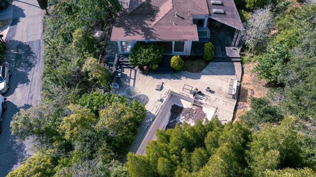 4980 Paradise Drive, Tiburon CA: https://media.crmls.org/mediaz/19d40e90-8764-4b89-bf72-96434460bef8.jpg