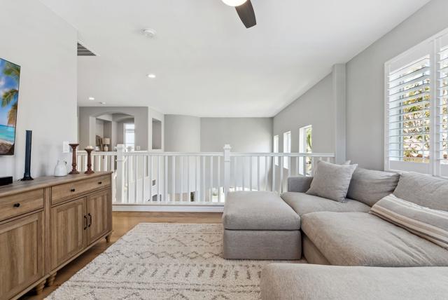 1568 Sapphire Dr, Carlsbad CA: https://media.crmls.org/mediaz/19d4155b-2f4a-4ccb-a2b7-47414c0de4a1.jpg
