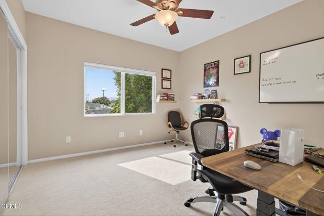 425 Rancho Drive, Ventura CA: https://media.crmls.org/mediaz/19d42f85-d4ce-4377-bbdb-ab28d05534cf.jpg