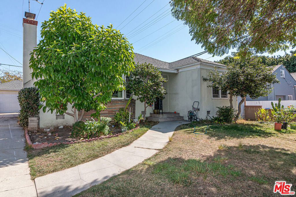 10848 Garfield Avenue, Culver City, CA 90230