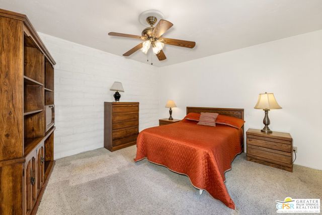 68541 Calle Alcazar, Cathedral City CA: https://media.crmls.org/mediaz/19d6bad9-8c20-4da4-b00f-f7a7de2c459a.jpg