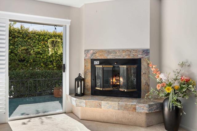Detail Gallery Image 6 of 63 For 1664 Circa Del Lago #E105,  San Marcos,  CA 92078 - 2 Beds | 1/1 Baths