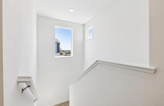 818 Redberry Way, San Jose CA: https://media.crmls.org/mediaz/19d8232f-7d34-4184-8cec-430e65f3133d.jpg