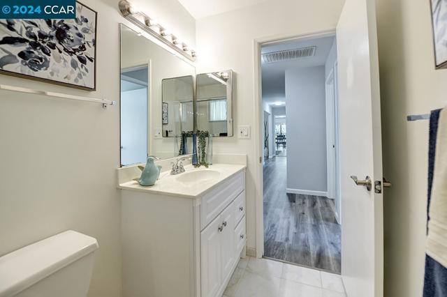 Image 39 of 58 For 640 Keith Court