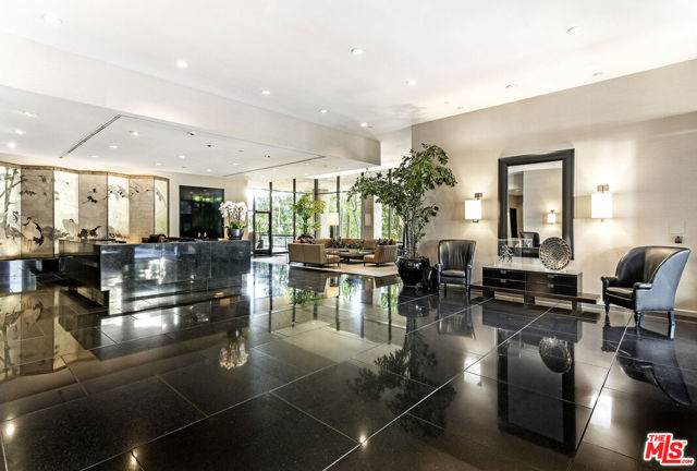 10430 Wilshire Boulevard, Los Angeles CA: https://media.crmls.org/mediaz/19d9cce9-aab1-4993-8b4c-5fe27cb7c08b.jpg