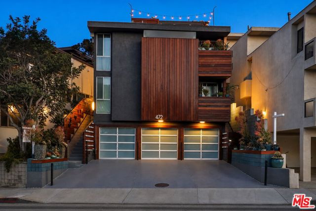 472 Rosecrans Avenue, Manhattan Beach, California 90266, 0 ,Residential Income,For Sale,Rosecrans,0,26830069