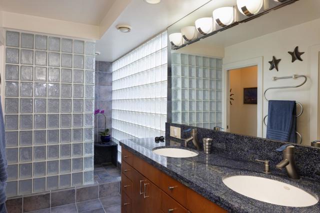 1209 Ocean View Boulevard, Pacific Grove CA: https://media.crmls.org/mediaz/19da7520-cc17-49e2-b04d-14a68cdbebc2.jpg