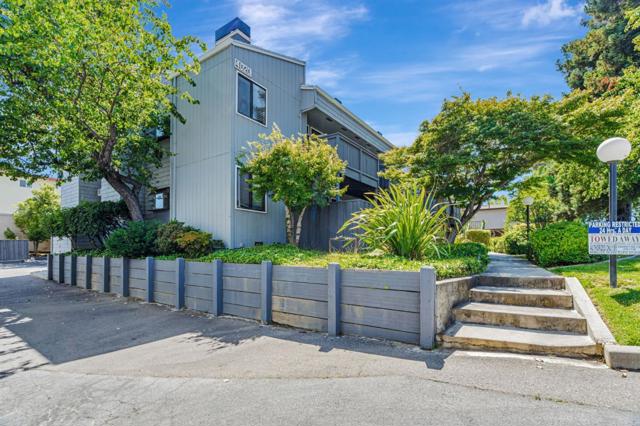 4020 Williams Road, San Jose CA: https://media.crmls.org/mediaz/19db1505-6755-460d-9593-fbaa6ef8d6ed.jpg