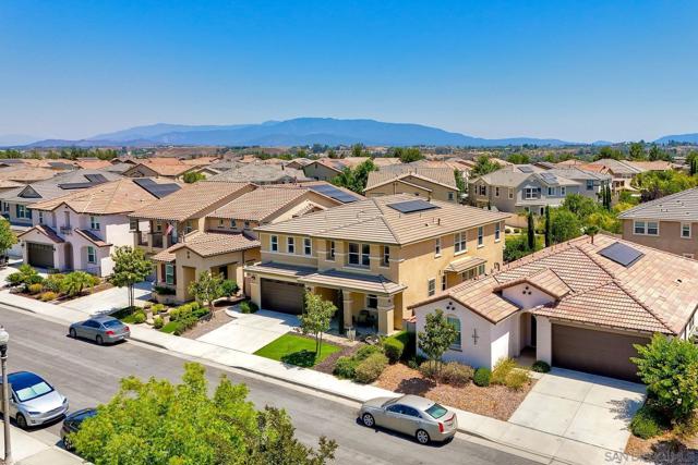 31197 Whistling Acres Dr, Temecula, California 92591, 5 Bedrooms Bedrooms, ,3 BathroomsBathrooms,Single Family Residence,For Sale,Whistling Acres Dr,240015778SD