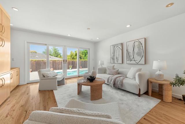 1405 Cedar Place, Los Altos CA: https://media.crmls.org/mediaz/19db9e0f-883c-4c13-9664-cea3d9d92b04.jpg