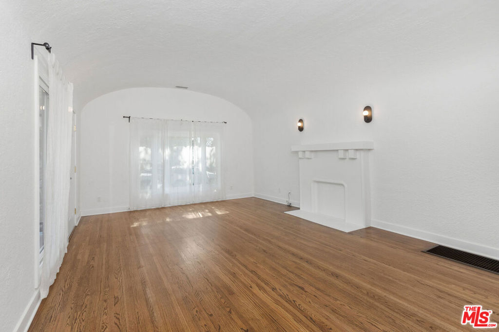 MLS #26861303 image #5