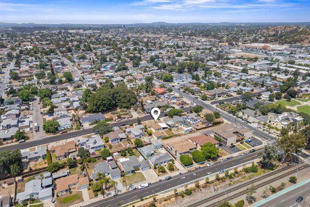 3015 Olive St., Lemon Grove CA: https://media.crmls.org/mediaz/19dc6207-8976-4d87-b675-378c6c55626b.jpg