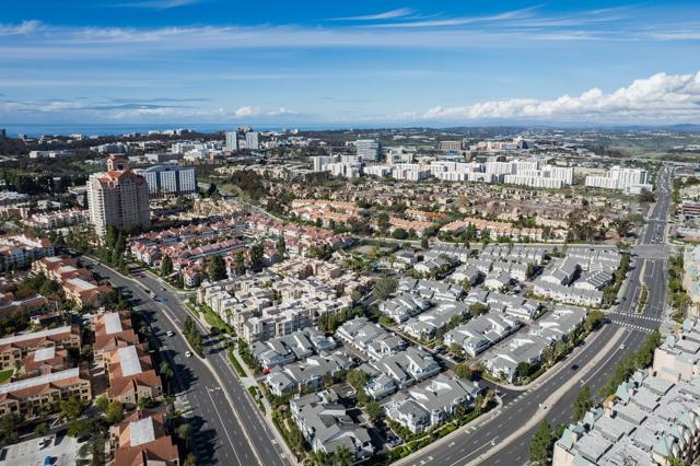Detail Gallery Image 46 of 47 For 4085 Crystal Dawn Ln #201,  San Diego,  CA 92122 - 2 Beds | 2 Baths