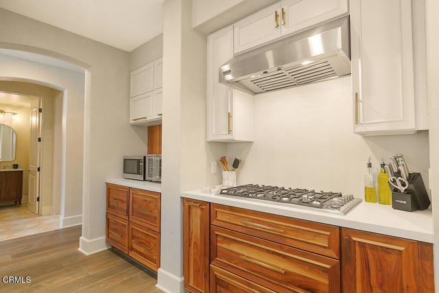 Detail Gallery Image 25 of 66 For 2417 E Hillcrest Dr, Thousand Oaks,  CA 91362 - 4 Beds | 3/1 Baths