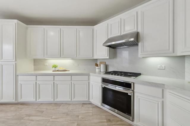 4128 Arezzo Pointe Lane, San Jose CA: https://media.crmls.org/mediaz/19dd93e3-d4b6-4e39-ad48-9b94285194f5.jpg