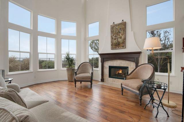 1460 Lauren Court, Encinitas CA: https://media.crmls.org/mediaz/19ddfe1f-d88a-4f20-b91f-bec6064bbe43.jpg