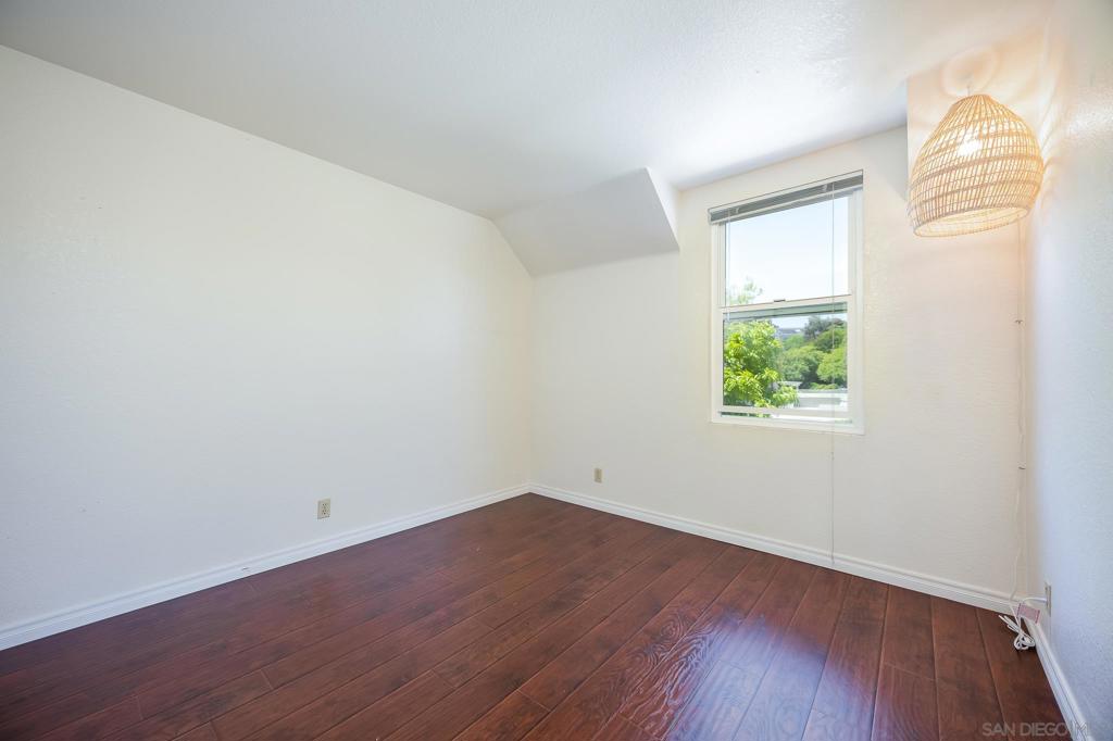 MLS #250036351SD img 20