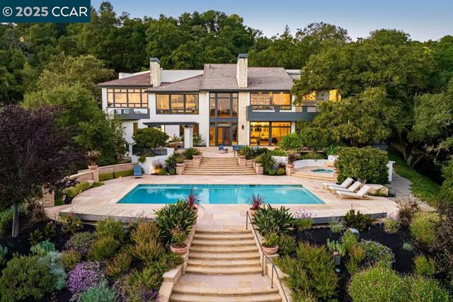 1177 Estates Dr, Lafayette CA: https://media.crmls.org/mediaz/19de67c1-bd81-45f5-96f7-b6630355025b.jpg