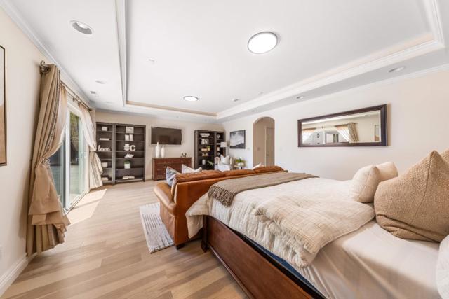 15098 Stratford Drive, San Jose CA: https://media.crmls.org/mediaz/19e0be37-c77e-4047-a75e-63778c7fafa6.jpg