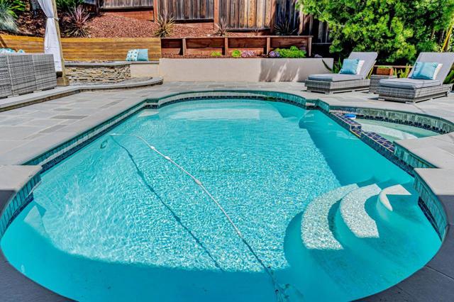 30 Valley Road, San Carlos CA: https://media.crmls.org/mediaz/19e18215-d618-4b7f-8ee1-14d7de42e7e2.jpg