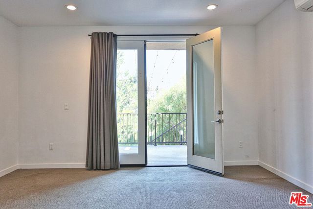 2068 Cerro Gordo Street, Los Angeles CA: https://media.crmls.org/mediaz/19e192f0-f5d2-40d1-9531-f6f62917db6c.jpg