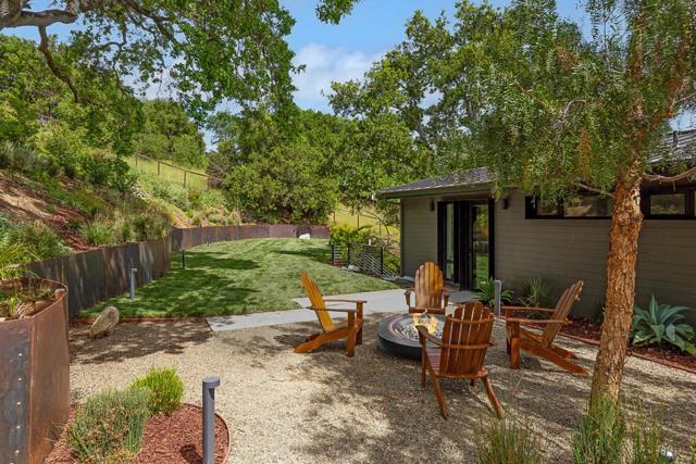 26896 Alejandro Drive, Los Altos Hills CA: https://media.crmls.org/mediaz/19e1e328-9865-47d3-a66a-c4e2fe0d25c2.jpg