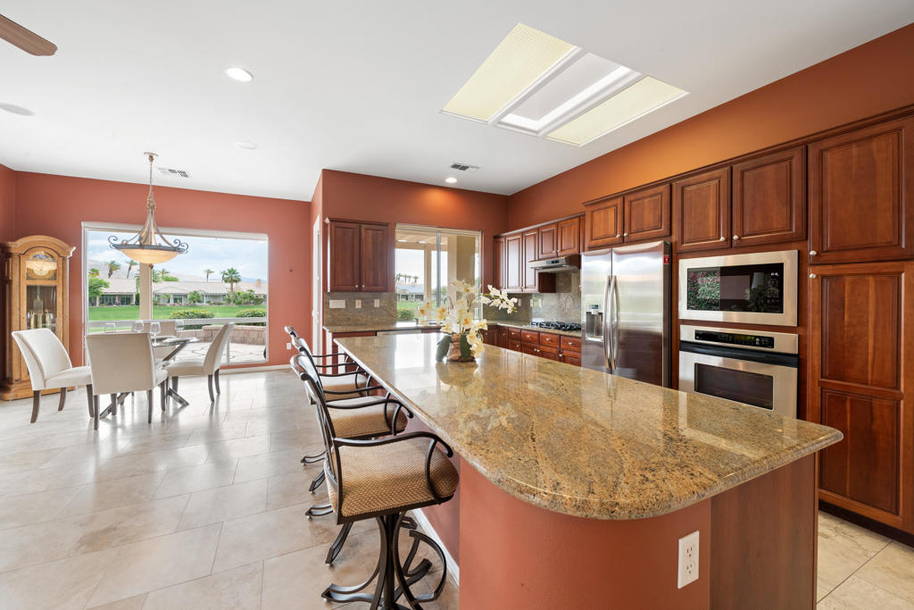 MLS #219129729DA image #4