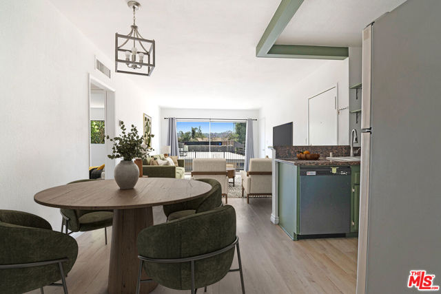 14560 Clark Street, Sherman Oaks CA: https://media.crmls.org/mediaz/19e24c09-0798-47ec-b73e-79b3b61ce29a.jpg