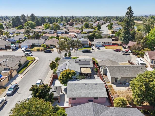 3068 Nightingale Place, Fremont CA: https://media.crmls.org/mediaz/19e2ddfe-26f8-497d-9880-72ea168a2ef8.jpg