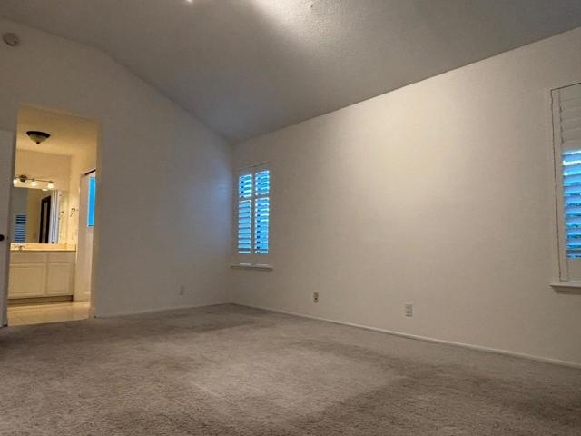6204 Buena Vista Drive, Newark CA: https://media.crmls.org/mediaz/19e36316-d240-4956-9891-e1b4deaefad3.jpg