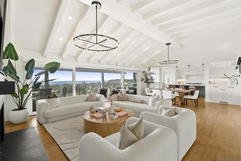 2026 Seaview Avenue - photo 4