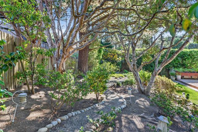 4051 Los Altos Drive, Pebble Beach CA: https://media.crmls.org/mediaz/19e588cd-52e5-430f-905a-b9305cfebb1c.jpg