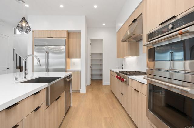 Detail Gallery Image 2 of 41 For 1220 Stonemark Place #MAIN HOUSE,  Vista,  CA 92081 - 6 Beds | 5 Baths