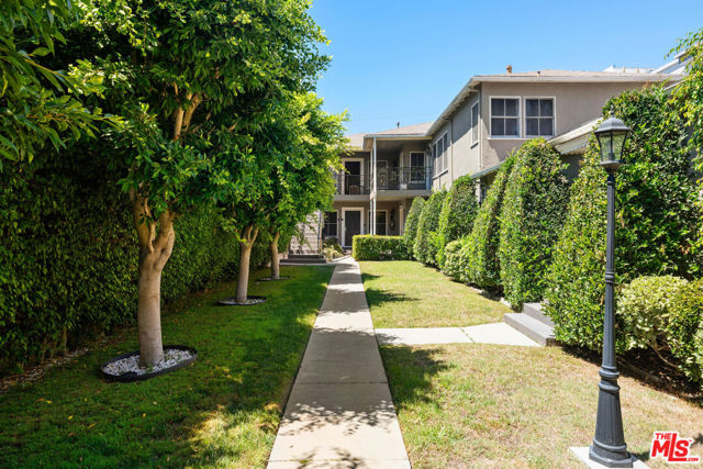 805 Mccadden Place, Los Angeles, California 90038, ,Multi-Family,For Sale,Mccadden,24430625