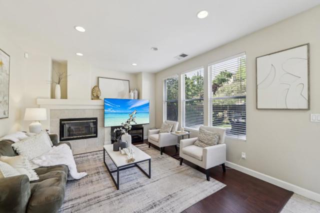 743 Promenade Lane, San Jose CA: https://media.crmls.org/mediaz/19e6df37-b4f8-4bbb-a870-9f6cc10b611c.jpg