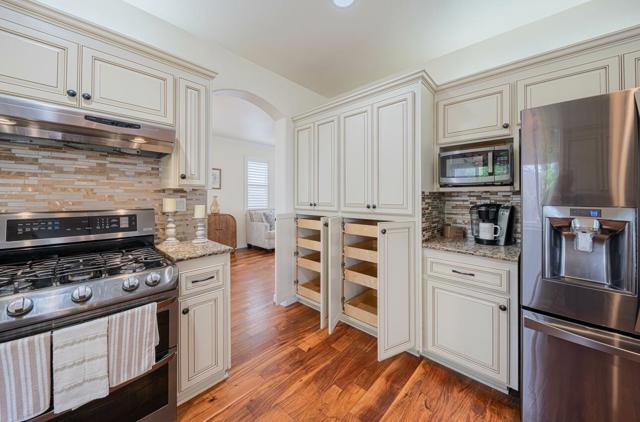 1818 Lancashire Drive, Salinas CA: https://media.crmls.org/mediaz/19e7a4fb-2a4b-4f43-9c41-5169530956ad.jpg