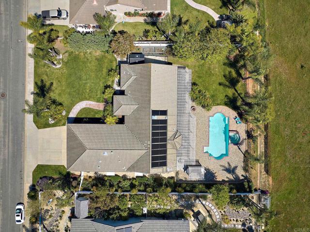 1314 Deerbrook Drive, San Marcos CA: https://media.crmls.org/mediaz/19e7debb-eac3-4867-b785-c8ebcee9e0d6.jpg