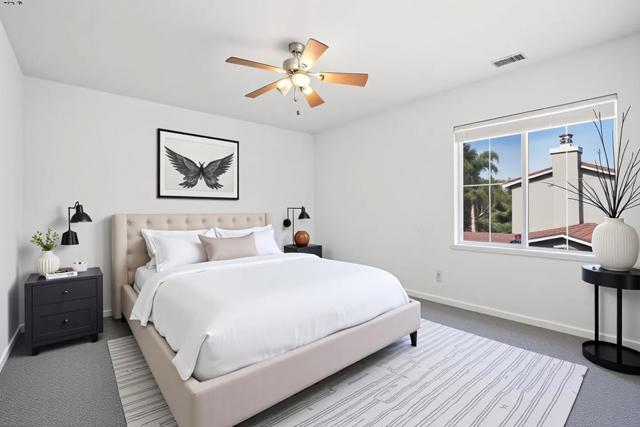423 Riley Court, Tracy CA: https://media.crmls.org/mediaz/19e848e9-0733-4ce3-b8e7-6950e933a137.jpg