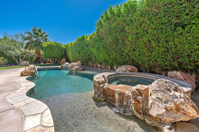 47200 Desert Lily Drive, Palm Desert, CA 92260