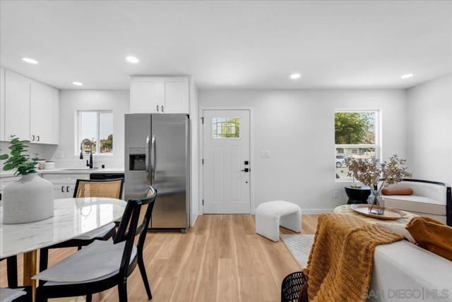 3905 3909 Cottonwood St, San Diego CA: https://media.crmls.org/mediaz/19e8c745-12a2-465f-9174-4b4e517e4b55.jpg